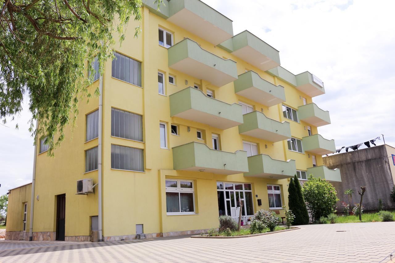 Boutique Hotel Phoenix Medugorje ภายนอก รูปภาพ